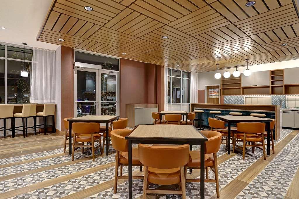 Hyatt Place Prince George Restaurace fotografie